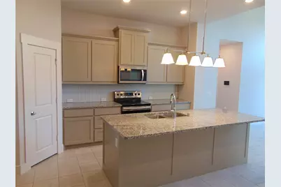 2649 Chardonnay Court, Grand Prairie, TX 75054 - Photo 9