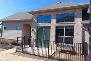 2649 Chardonnay Ct, Grand Prairie, TX 75054 - Photo 5