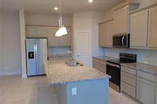 2649 Chardonnay Ct, Grand Prairie, TX 75054 - Photo 3