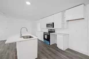 3847 Stalcup Rd, Fort Worth, TX 76119 - Photo 15