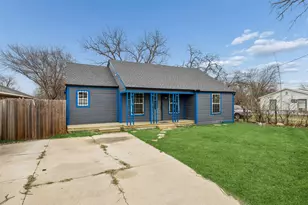 3847 Stalcup Rd, Fort Worth, TX 76119 - Photo 3