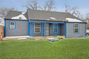 3847 Stalcup Rd, Fort Worth, TX 76119 - Photo 3