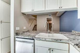 5626 Preston Oaks Rd, Dallas, TX 75254 - Photo 13