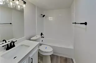 6408 Sunrise Dr, North Richland Hills, TX 76182 - Photo 11