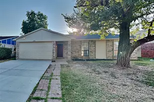 6408 Sunrise Dr, North Richland Hills, TX 76182 - Photo 1