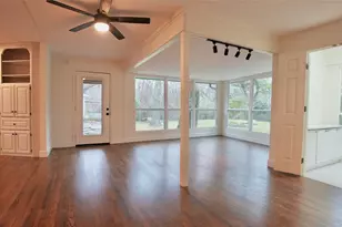 9762 Twin Creek Dr, Dallas, TX 75228 - Photo 7