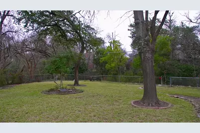 9762 Twin Creek Drive, Dallas, TX 75228 - Photo 21