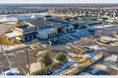 944 Memorial Drive, Aubrey, TX 76227 - Photo 31