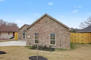 4125 S Denley Dr, Dallas, TX 75216 - Photo 3