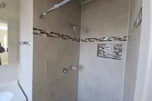 2429 Salmon, Irving, TX 75062 - Photo 7