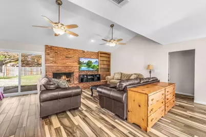 1913 Yucca Trail, Hurst, TX 76054 - Photo 3