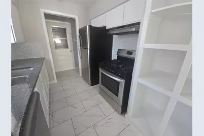 2900 Laramie St, Irving, TX 75062 - Photo 5