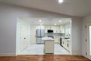 5220 Fisher Dr, The Colony, TX 75056 - Photo 7