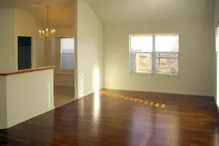 10312 Lake Park Dr, Fort Worth, TX 76053 - Photo 11