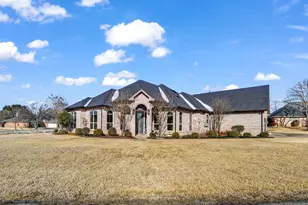 6000 Justine Ct, Granbury, TX 76049 - Photo 5