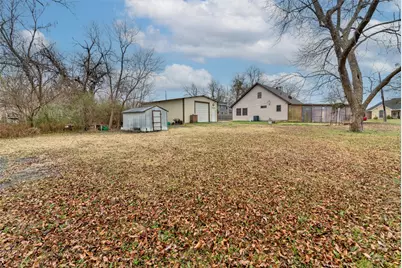 107 Summit Street, Farmersville, TX 75442 - Photo 5