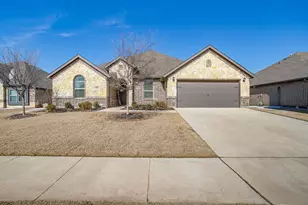 1005 Thicket Dr, Mansfield, TX 76063 - Photo 1