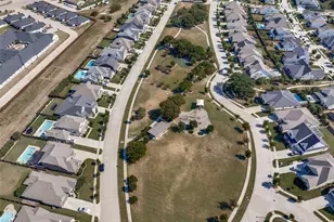 624 Lookout Point Ave, Aledo, TX 76008 - Photo 29