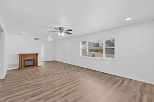 5606 S Marsalis Ave, Dallas, TX 75241 - Photo 3