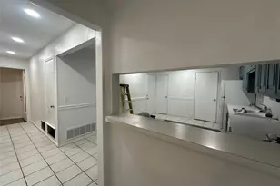 1104 University Dr, Plano, TX 75075 - Photo 3