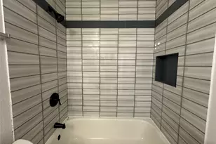 1104 University Dr, Plano, TX 75075 - Photo 9