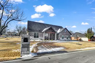 5418 Wedgefield Rd, Granbury, TX 76049 - Photo 1