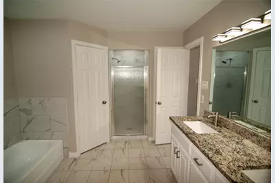 3605 Wessex Court, Denton, TX 76210 - Photo 11