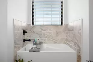 110 Rose Row Ln, Winona, TX 75792 - Photo 23