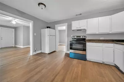 802 S Jackson Street, Kaufman, TX 75142 - Photo 9