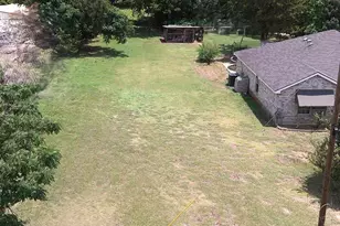 2987 Clovis Ave, Dallas, TX 75233 - Photo 1