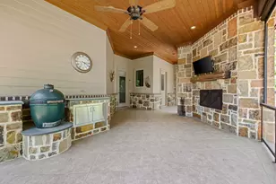 5581 Nancy Cir, Chandler, TX 75758 - Photo 35