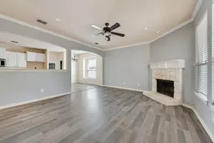 851 Grant St, Burleson, TX 76028 - Photo 11