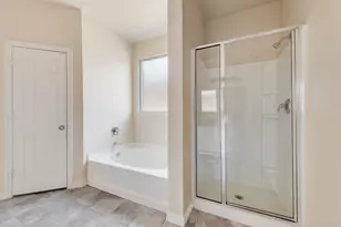 851 Grant St, Burleson, TX 76028 - Photo 17