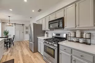 602 Greensprings St, Lewisville, TX 75077 - Photo 15