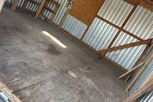 109 Canyon Valley Ct, Weatherford, TX 76085 - Photo 33