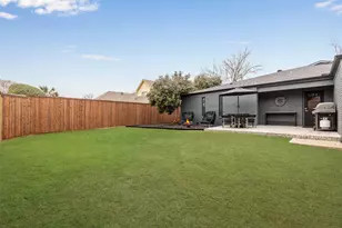 9612 Whitehurst Dr, Dallas, TX 75243 - Photo 33