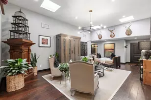 9612 Whitehurst Dr, Dallas, TX 75243 - Photo 3