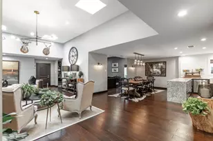 9612 Whitehurst Dr, Dallas, TX 75243 - Photo 5