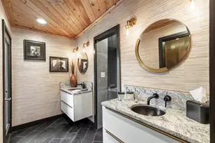 9612 Whitehurst Dr, Dallas, TX 75243 - Photo 17