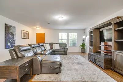 305 Chalkstone Drive, Fort Worth, TX 76131 - Photo 5