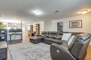 305 Chalkstone Dr, Fort Worth, TX 76131 - Photo 3