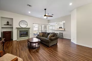 617 Jamie Ln, Mansfield, TX 76063 - Photo 7