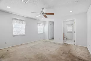 8304 Cloverglen Ln, Fort Worth, TX 76123 - Photo 11