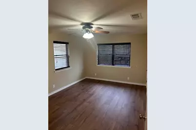 104 Chisholm Street, Saint Jo, TX 76265 - Photo 9