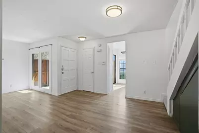 5200 Martel Avenue #36A, Dallas, TX 75206 - Photo 7