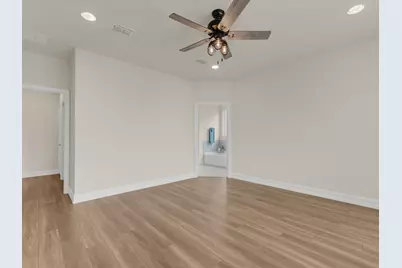 7608 Redwood Forest Lane, Little Elm, TX 76227 - Photo 21