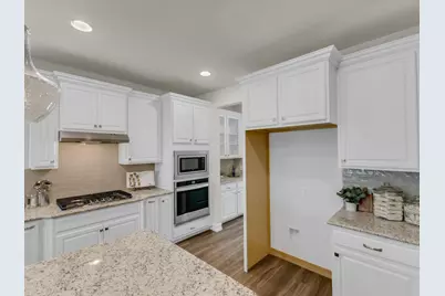 7608 Redwood Forest Lane, Little Elm, TX 76227 - Photo 5