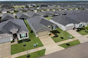 7608 Redwood Forest Ln, Little Elm, TX 76227 - Photo 27