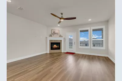 7608 Redwood Forest Lane, Little Elm, TX 76227 - Photo 9