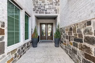 2516 Hampstead Ln., Carrollton, TX 75010 - Photo 3